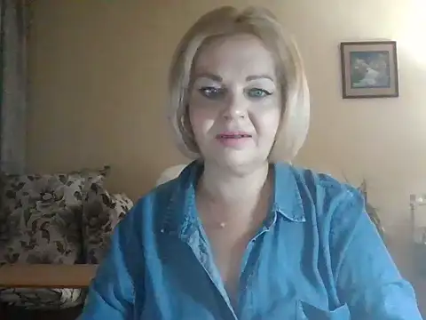 SofiyaPetrova online show from October 22, 2025, 3:44 pm