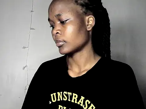 cyberbunnie online show from December 17, 2024, 7:37 pm