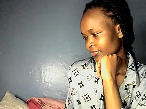 cyberbunnie online show from December 21, 2024, 2:47 pm