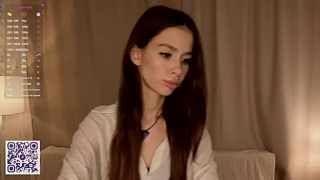 Snapshot of AnabelHun chatting on June 20, 2026, 4:28 am AnabelHun online show from June 20, 2026, 4:28 am