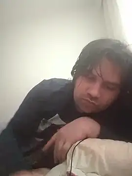 Snapshot of raducelfrumos99 chatting on March 22, 2026, 2:29 pm raducelfrumos99 online show from March 22, 2026, 2:29 pm