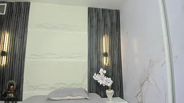 Lesly sexy4u online show from October 30, 2025, 11:19 am