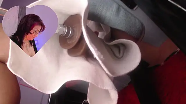 Ahytanna online show from March 8, 2026, 2:04 am