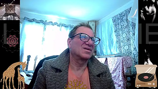 Snapshot of coryassman chatting on February 22, 2025, 5:35 pm coryassman online show from February 22, 2025, 5:35 pm
