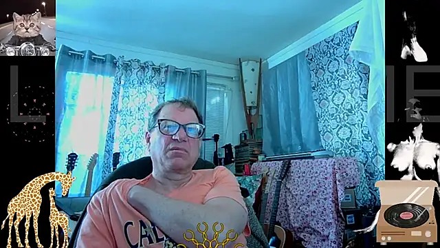 Snapshot of coryassman chatting on February 23, 2025, 8:55 pm coryassman online show from February 23, 2025, 8:55 pm