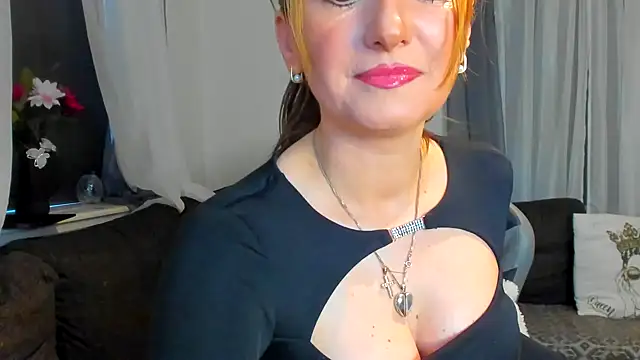 SweetAriana26 online show from January 16, 2026, 1:59 pm