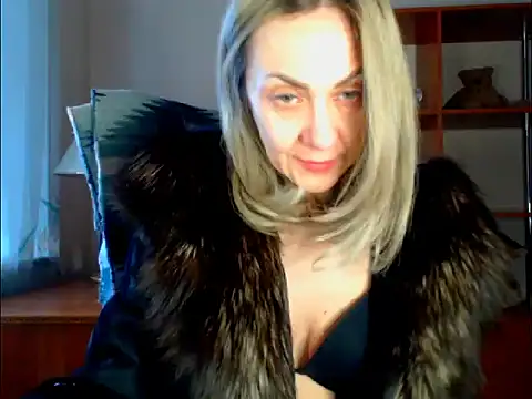 Tanya6547 online show from February 11, 2026, 8:58 am