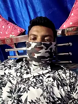 model yesx online show from February 21, 2026, 5:15 pm