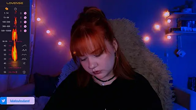 Snapshot of lala_loulou_land chatting on January 10, 2025, 8:59 pm lala loulou land online show from January 10, 2025, 8:59 pm