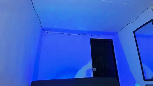 emperatrizhotwolf online show from February 27, 2025, 10:55 am