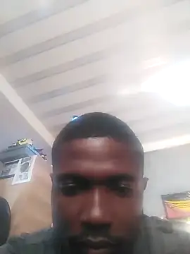 Snapshot of Njabulo16 chatting on May 20, 2026, 2:47 pm Njabulo16 online show from May 20, 2026, 2:47 pm