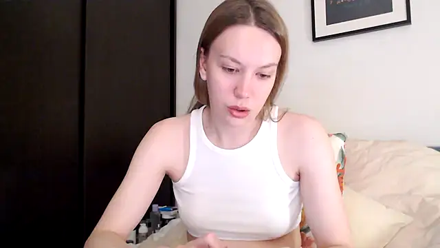 Scarlettford online show from December 1, 2025, 4:41 pm