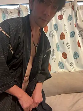 Katakuriko-Denpun online show from July 25, 2026, 3:14 am
