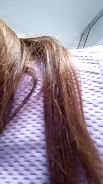 AnthonelaDuque online show from November 12, 2025, 11:36 am