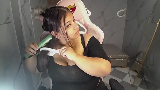 skeler lovd b  online show from November 4, 2025, 12:53 pm