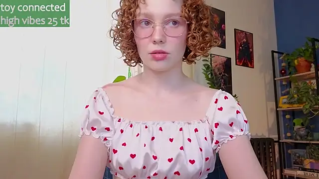 Snapshot of _lightmyfire chatting on February 14, 2025, 7:59 am lightmyfire online show from February 14, 2025, 7:59 am