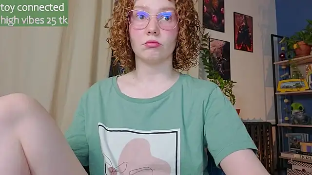 Snapshot of _lightmyfire chatting on February 19, 2025, 3:27 pm lightmyfire online show from February 19, 2025, 3:27 pm