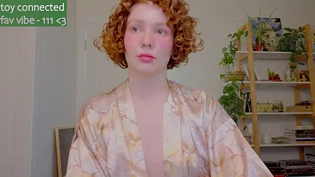 Snapshot of _lightmyfire chatting on October 5, 2025, 6:04 am lightmyfire online show from October 5, 2025, 6:04 am