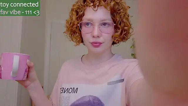 Snapshot of _lightmyfire chatting on October 3, 2025, 10:11 pm lightmyfire online show from October 3, 2025, 10:11 pm