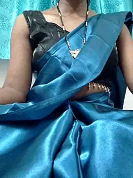 rituporna2004 online show from September 10, 2025, 8:24 am