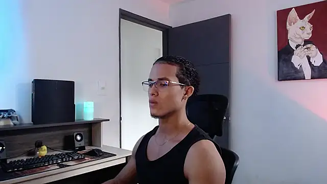 Snapshot of alejo_x3 chatting on December 4, 2024, 11:19 pm alejo x3 online show from December 4, 2024, 11:19 pm