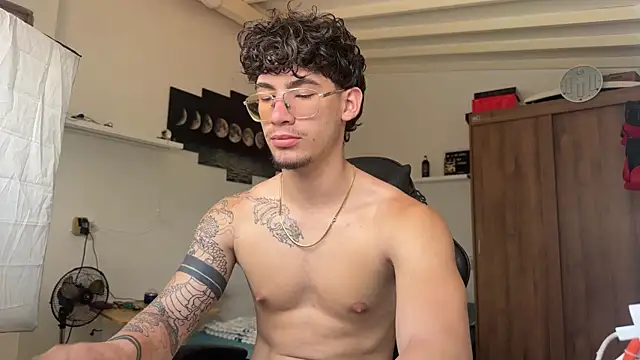 Kisan Smith online show from April 20, 2026, 4:52 pm