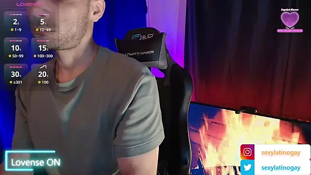 sexyboycolombi4 online show from March 27, 2026, 11:16 pm