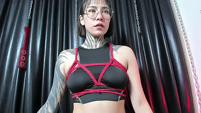 K Intraven0us online show from July 28, 2026, 6:20 pm