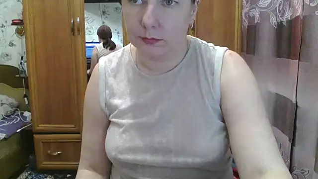 Snapshot of SophieNightAh chatting on February 2, 2025, 3:17 pm SophieNightAh online show from February 2, 2025, 3:17 pm
