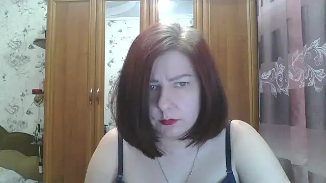 Snapshot of SophieNightAh chatting on February 20, 2025, 1:19 pm SophieNightAh online show from February 20, 2025, 1:19 pm