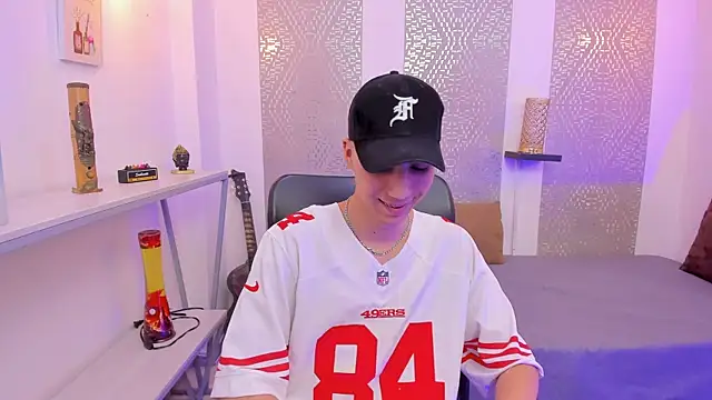 Nikolay Gregori online show from October 26, 2025, 4:13 am