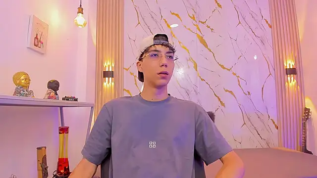 Nikolay Gregori online show from March 8, 2026, 4:27 am