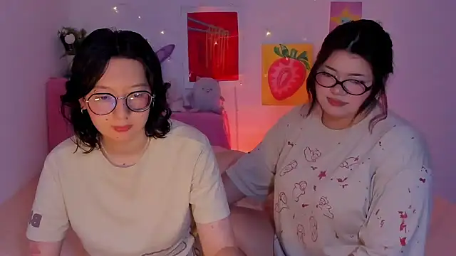 Snapshot of Gaby_Danna chatting on April 15, 2026, 1:44 am Gaby Danna online show from April 15, 2026, 1:44 am