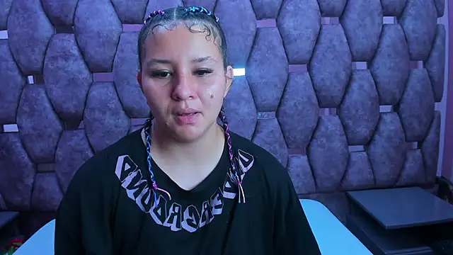 AlaSmith online show from November 26, 2025, 2:33 am