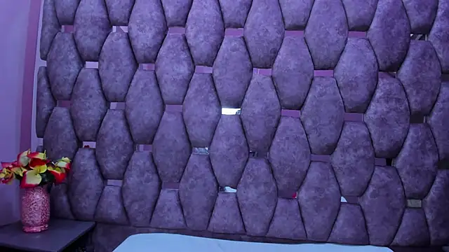 AlaSmith online show from November 13, 2025, 2:04 am