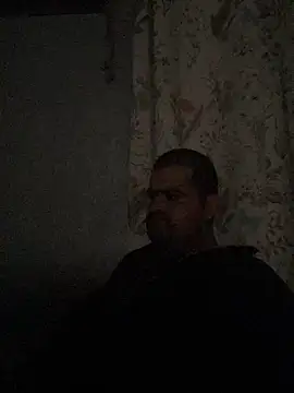 Miguel16i online show from December 27, 2024, 6:24 am