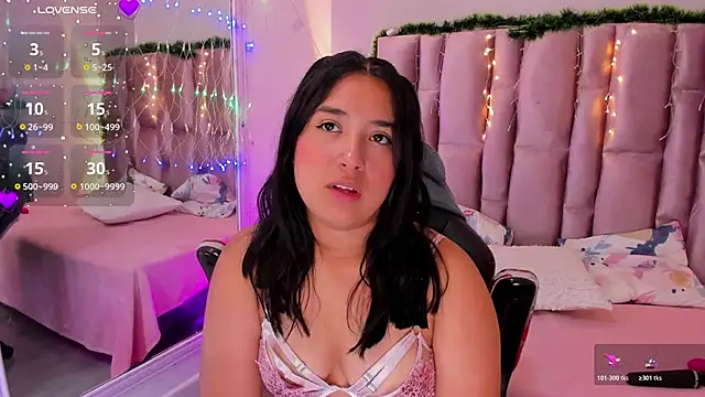 NikyBrookss online show from December 3, 2025, 1:43 pm