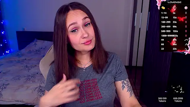 Cutie-Melanie online show from November 29, 2025, 8:31 pm