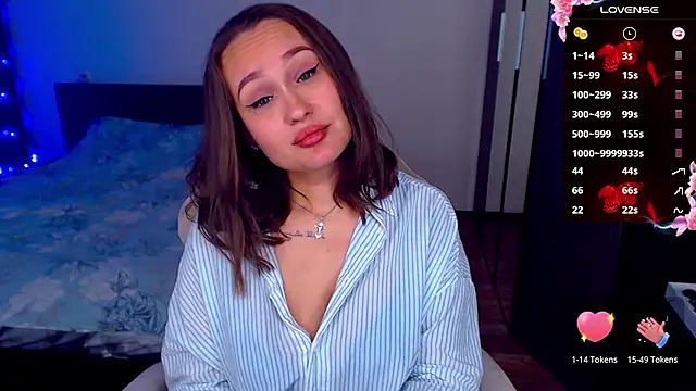 Cutie-Melanie online show from October 19, 2025, 12:13 am