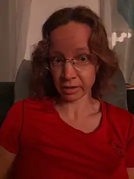 AnnikaRose online show from December 1, 2025, 6:47 am