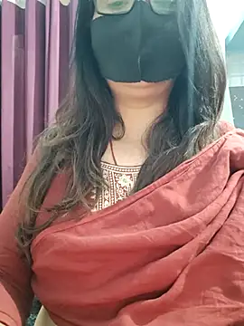 Snapshot of Aishwaryaa_69 chatting on April 25, 2026, 2:25 am Aishwaryaa 69 online show from April 25, 2026, 2:25 am
