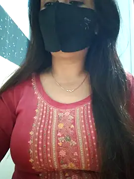 Snapshot of Aishwaryaa_69 chatting on March 12, 2025, 9:02 am Aishwaryaa 69 online show from March 12, 2025, 9:02 am