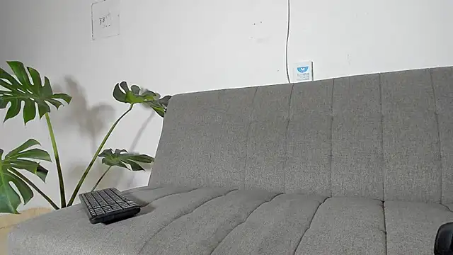 Snapshot of Christopher_Well chatting on January 30, 2025, 4:27 am Christopher Well online show from January 30, 2025, 4:27 am