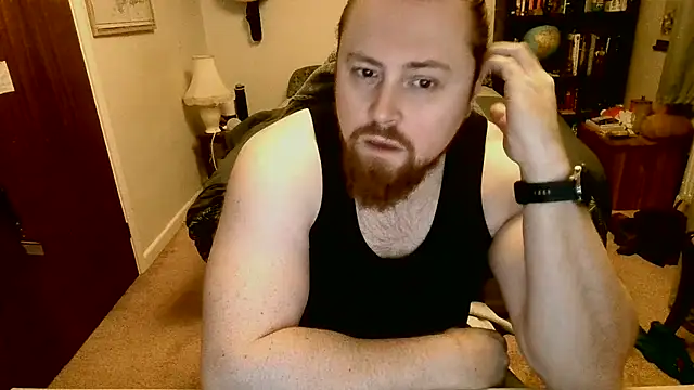 Snapshot of Hairy_Guy30 chatting on February 26, 2025, 6:15 pm Hairy Guy30 online show from February 26, 2025, 6:15 pm