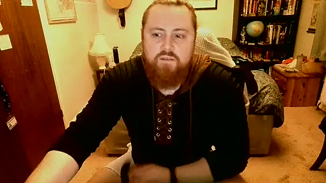 Snapshot of Hairy_Guy30 chatting on February 1, 2025, 2:05 am Hairy Guy30 online show from February 1, 2025, 2:05 am