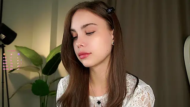 LillianLester online show from December 2, 2025, 3:07 am