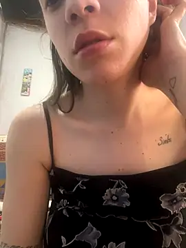 Snapshot of martinasool chatting on September 30, 2025, 12:22 pm martinasool online show from September 30, 2025, 12:22 pm