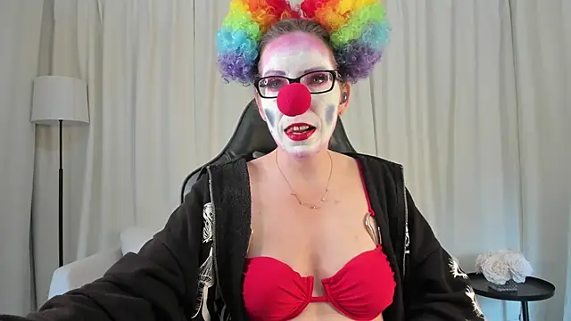 Snapshot of SaraDesirexo chatting on February 27, 2026, 5:46 pm SaraDesirexo online show from February 27, 2026, 5:46 pm