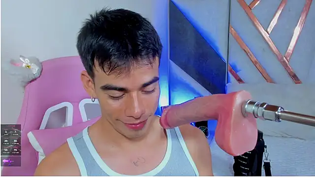 its liam18 online show from April 10, 2026, 12:06 am