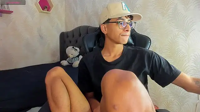 Snapshot of allens_joe chatting on December 18, 2025, 3:05 pm allens joe online show from December 18, 2025, 3:05 pm